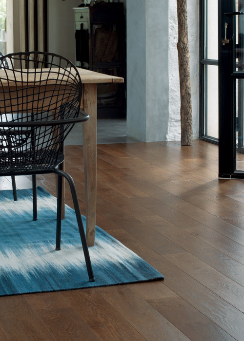 This wooden floor adds warmth to any room, whether at home or in the workplace. The Fauve finish enhances the wood's charming, natural look. Even though, the satin finish reminds the traditional floors, the wide planks (7 ¼) bring a modern look to the room.