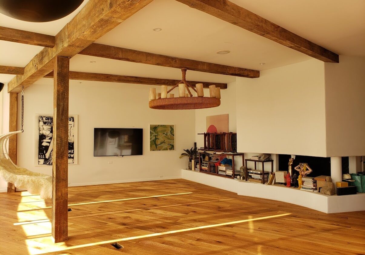 Solid Hardwood Floor